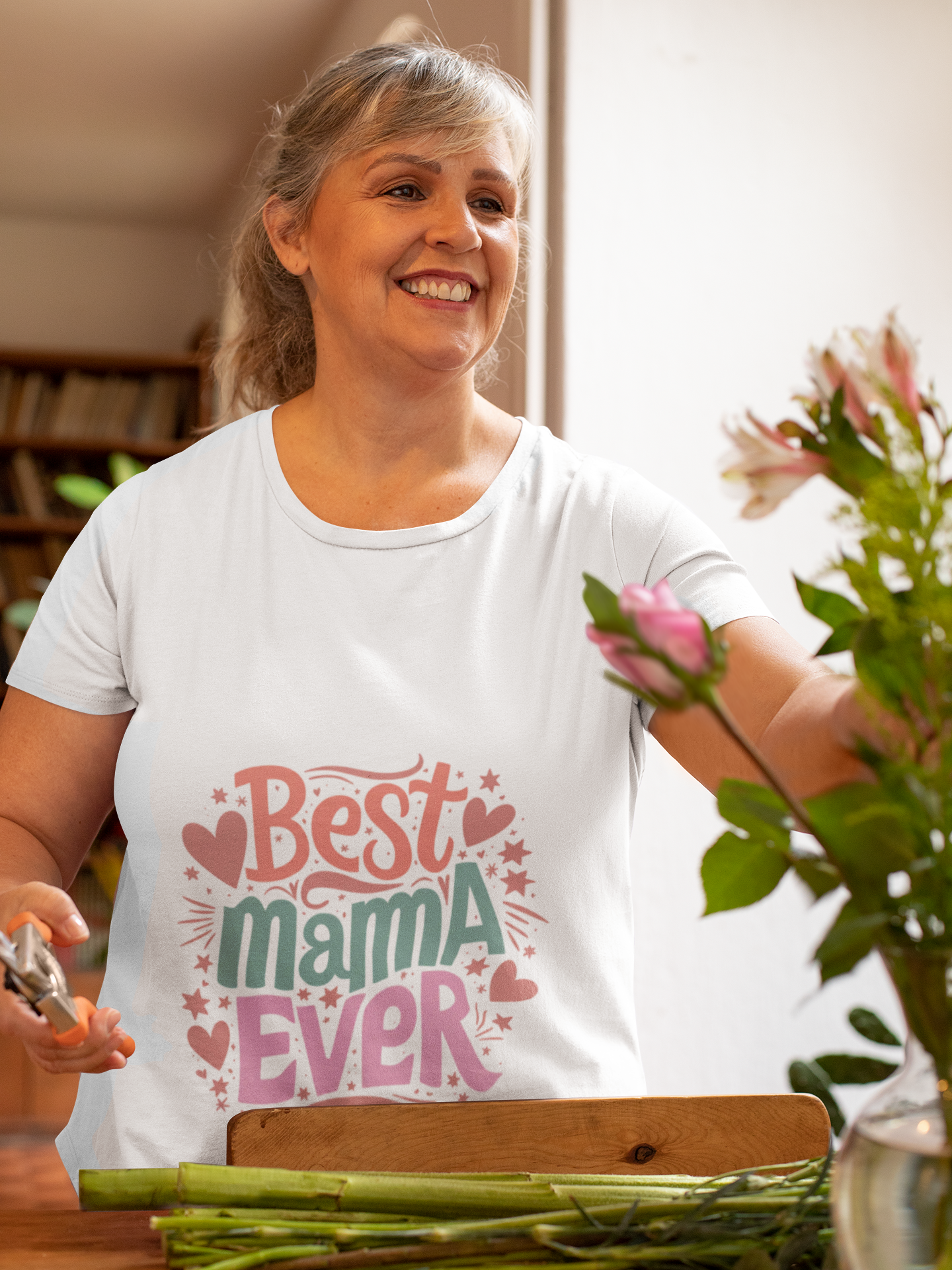 Best Mama Ever T-Shirt—A Wearable Celebration of the World's Best Mom - InkAndThreadPrints